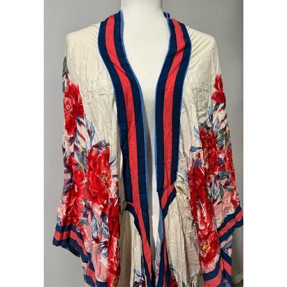 Flying tomato S\M red flower print boho Kimono - Picture 2 of 8